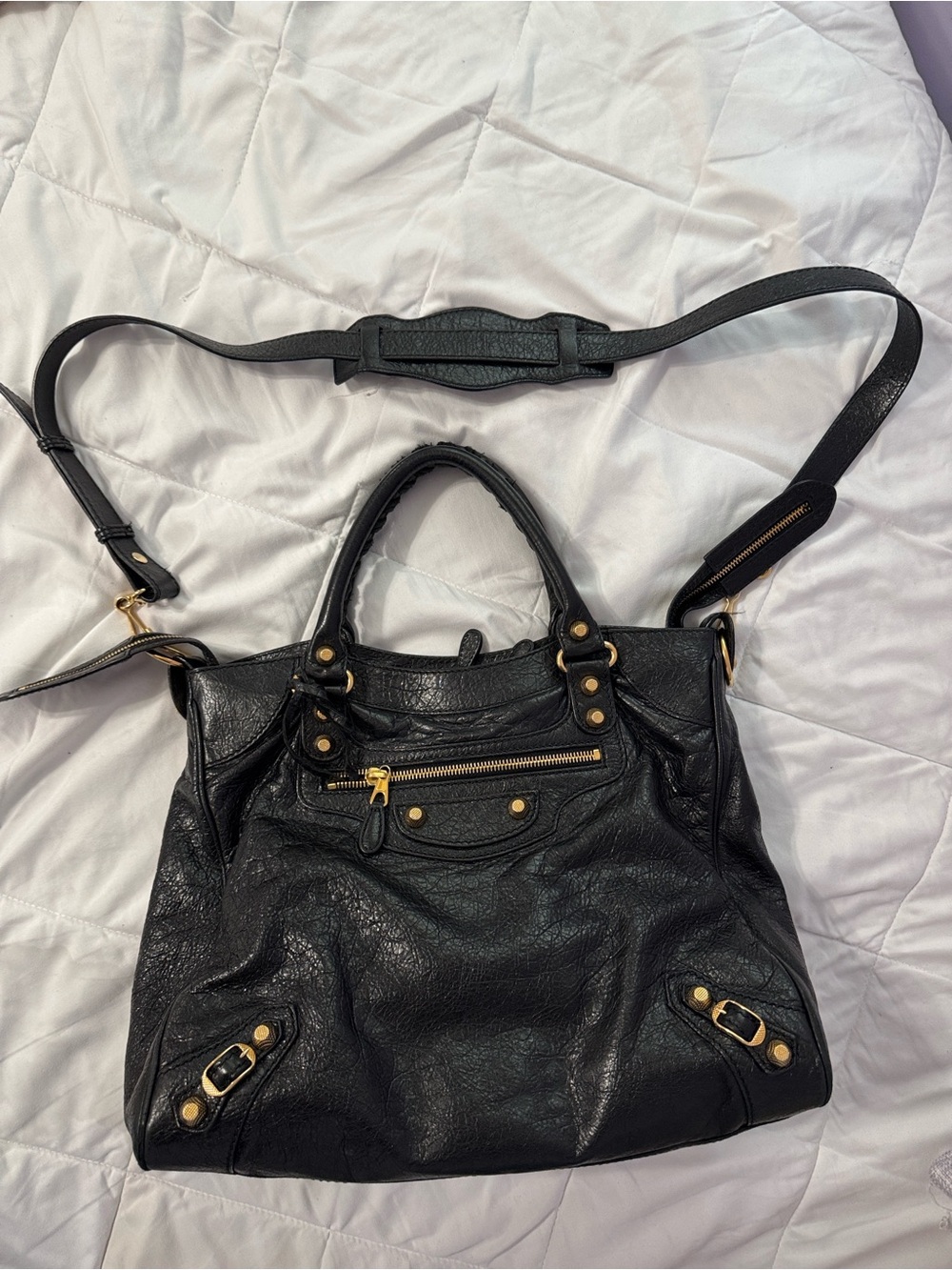 Balenciaga Giant Velo Handbag with Gold Hardware - Picture 3 of 9